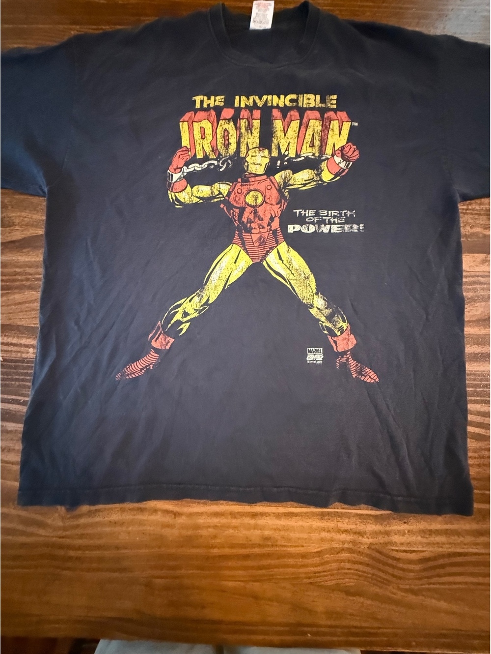 Vintage The Invincible Iron Man Graphic T-Shirt Size XL
